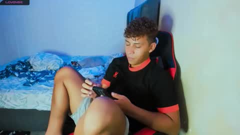 Snapshot of dylan_yvt chatting on 18, 1, 2026 yohe online show from 18, 1, 2026