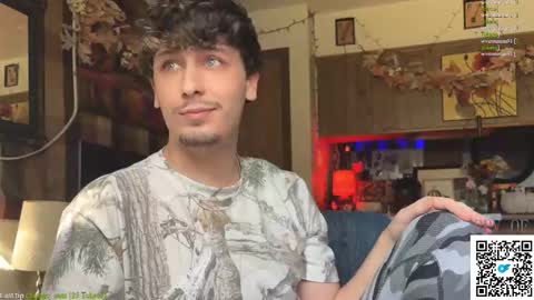 Dylan Daniel 7.8 online show from 4, 11, 2025