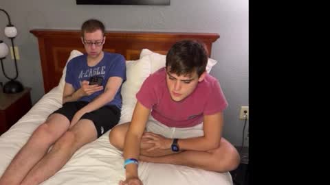 dylanfruits online show from 2, 10, 2025