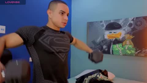 Snapshot of dylanguss chatting on 21, 10, 2025 dylanguss online show from 21, 10, 2025