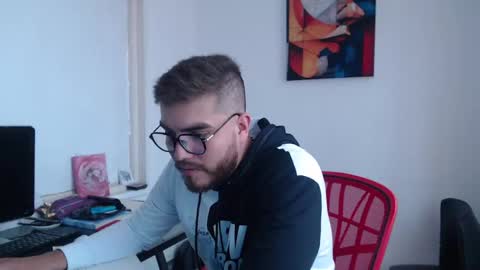 dylanhot10 online show from 5, 2, 2025