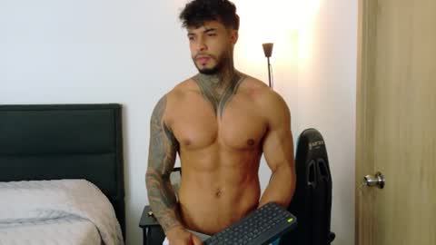 Snapshot of dylanrivera_ chatting on 9, 8, 2026 Dylan Rivera online show from 9, 8, 2026