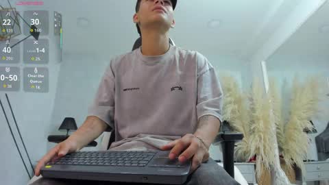 Snapshot of dylanroyce_ chatting on 21, 5, 2026 dylanroyce_ online show from 21, 5, 2026