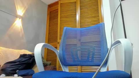 D Y L A N online show from 10, 12, 2024