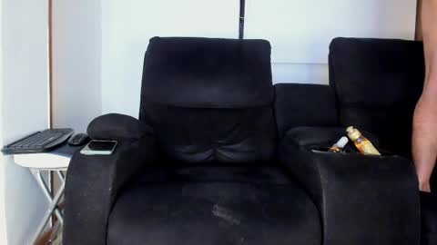 Snapshot of dylanstrong_ chatting on 12, 3, 2025 Dylann and Willy online show from 12, 3, 2025