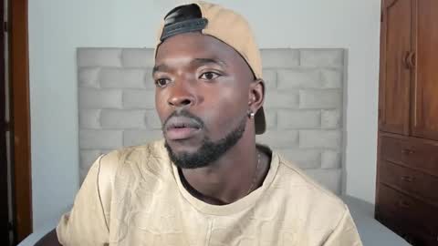 Dylan Taylor online show from 23, 11, 2025