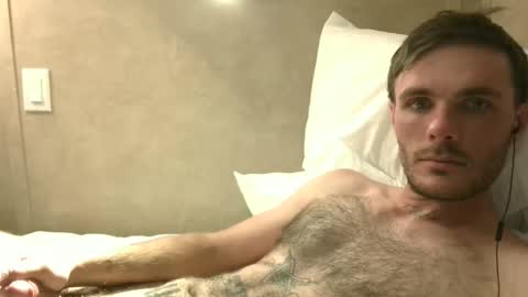 Snapshot of dylp400 chatting on 7, 1, 2025 dylp400 online show from 7, 1, 2025