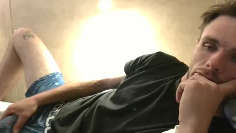 Snapshot of dylp400 chatting on 18, 1, 2025 dylp400 online show from 18, 1, 2025