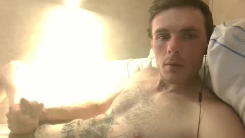 Snapshot of dylp400 chatting on 31, 1, 2025 dylp400 online show from 31, 1, 2025