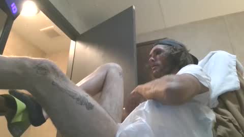 Snapshot of dylp400 chatting on 22, 10, 2025 dylp400 online show from 22, 10, 2025