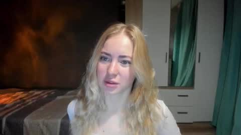 fansly - yourbestbaby online show from 14, 1, 2026