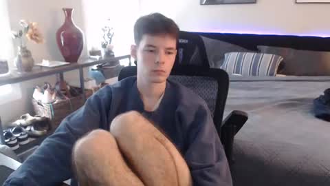 Snapshot of ealexk chatting on 7, 11, 2025 Alex online show from 7, 11, 2025