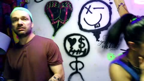 Snapshot of eandj8786 chatting on 2, 1, 2025 Kryztal Klear Jaxx online show from 2, 1, 2025