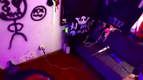 Snapshot of eandj8786 chatting on 26, 2, 2025 Kryztal Klear Jaxx online show from 26, 2, 2025