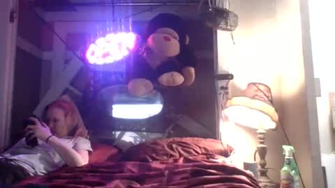 Snapshot of eastside6996 chatting on 4, 11, 2025 pussy an ass online show from 4, 11, 2025