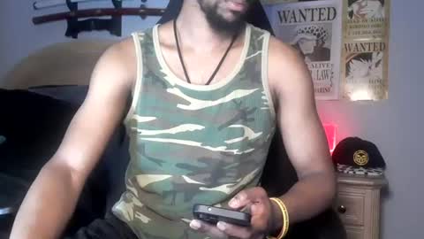 Snapshot of easybreezy20 chatting on 13, 7, 2026 TWITTER INSTAGRAM easybreezy20 ONLINE 1230 AM TO 7AM online show from 13, 7, 2026