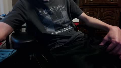 eazyduzit24 online show from 20, 4, 2026