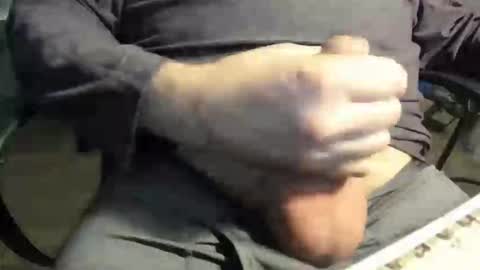 Snapshot of ebear609 chatting on 19, 1, 2026 ebear609 online show from 19, 1, 2026