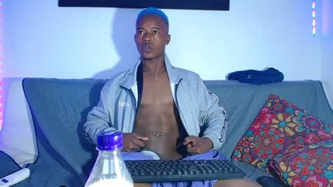 Chris Palaz  online show from 7, 12, 2024