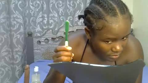 Queen online show from 17, 12, 2025