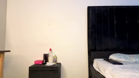 Snapshot of ebony_arya chatting on 19, 11, 2025 Arya online show from 19, 11, 2025