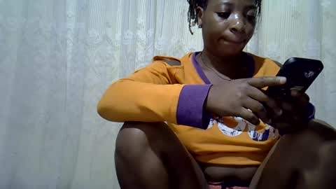 Snapshot of ebony_candy1998 chatting on 15, 7, 2026 ebony_candy1998 online show from 15, 7, 2026