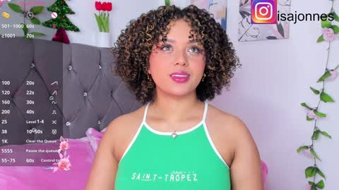 Snapshot of ebony_curly2 chatting on 19, 12, 2024 isa online show from 19, 12, 2024