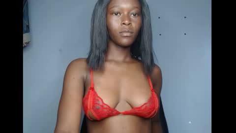 Snapshot of ebony_dark_melaninqueen chatting on 13, 9, 2025 vicky online show from 13, 9, 2025