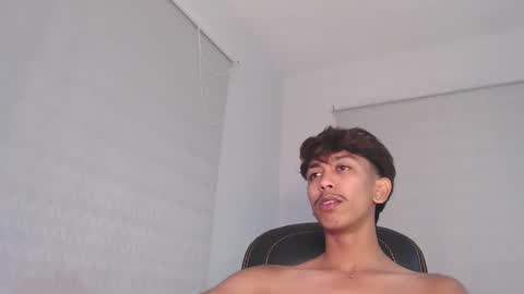 Snapshot of ebony_fuckboy chatting on 10, 9, 2025 ebony_fuckboy online show from 10, 9, 2025