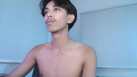 Snapshot of ebony_fuckboy chatting on 29, 10, 2025 ebony_fuckboy online show from 29, 10, 2025