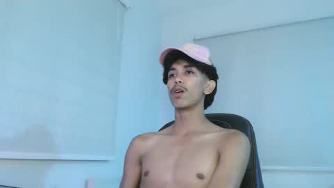 Snapshot of ebony_fuckboy chatting on 3, 11, 2025 ebony_fuckboy online show from 3, 11, 2025