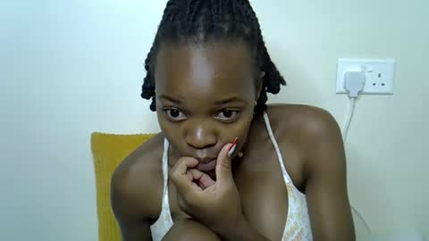 ebony_j online show from 9, 5, 2026