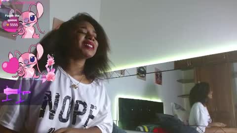 Snapshot of ebony_joness2 chatting on 21, 9, 2025 maria online show from 21, 9, 2025