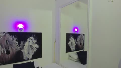 ebony_katterin online show from 7, 1, 2025