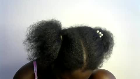 ebony_lynne online show from 29, 4, 2026