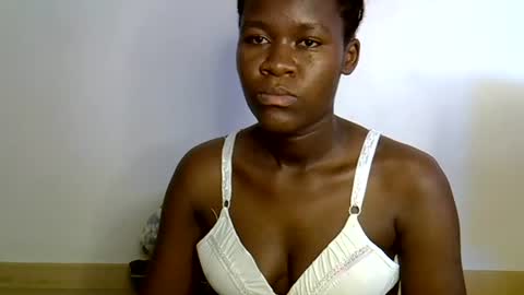Snapshot of ebony_lynne chatting on 1, 7, 2026 ebony_lynne online show from 1, 7, 2026