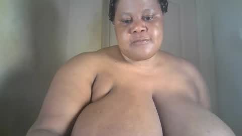 ebony_magixs online show from 4, 10, 2025