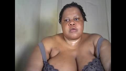 ebony_magixs online show from 16, 10, 2025