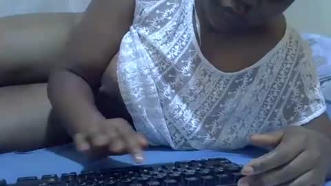 ebony_maria online show from 6, 11, 2025