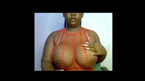 Snapshot of ebony_plumx12 chatting on 14, 4, 2026 Prisy online show from 14, 4, 2026