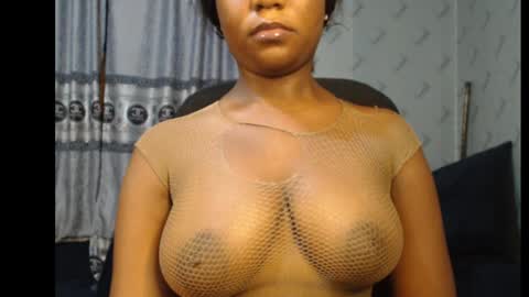 Snapshot of ebony_sexy_queen chatting on 11, 1, 2025 Racheal online show from 11, 1, 2025