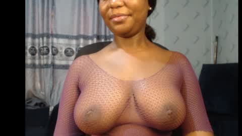 Snapshot of ebony_sexy_queen chatting on 13, 1, 2025 Racheal online show from 13, 1, 2025