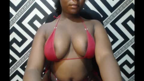Snapshot of ebony_sexy_queen chatting on 8, 3, 2025 Racheal online show from 8, 3, 2025