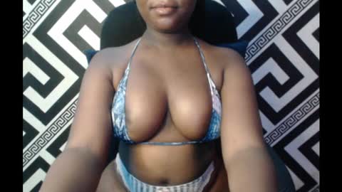 Snapshot of ebony_sexy_queen chatting on 11, 3, 2025 Racheal online show from 11, 3, 2025