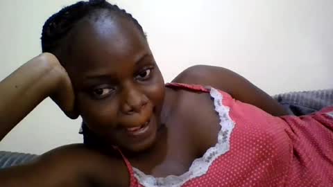 Snapshot of ebony_tasha chatting on 13, 6, 2026 tasha online show from 13, 6, 2026