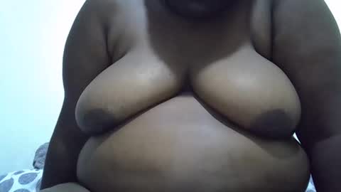 Snapshot of ebonybbw_3 chatting on 11, 10, 2025 Sweet gul online show from 11, 10, 2025