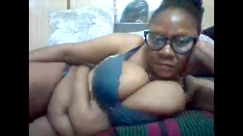 Snapshot of ebonybussy chatting on 16, 2, 2025 MAMITO online show from 16, 2, 2025
