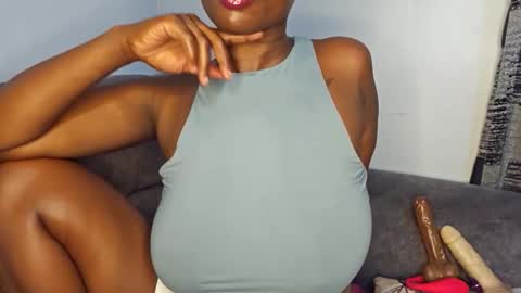 Ebony Melanie online show from 4, 12, 2025