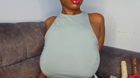 Ebony Melanie online show from 13, 12, 2025