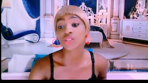 Snapshot of ebonycreamy69 chatting on 14, 2, 2025 Nova online show from 14, 2, 2025